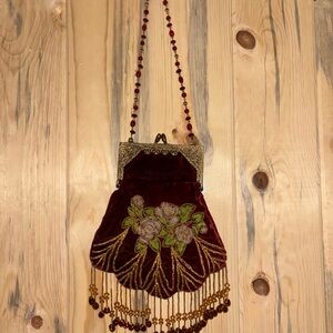 Vintage America Burgundy Floral Clutch